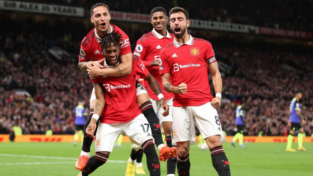 الدوري الإنجليزي/ مانشستر يونايتد يُكبد توتنهام هزيمة بثنائية وكريستيانو يبقى احتياطيًا طوال المباراة