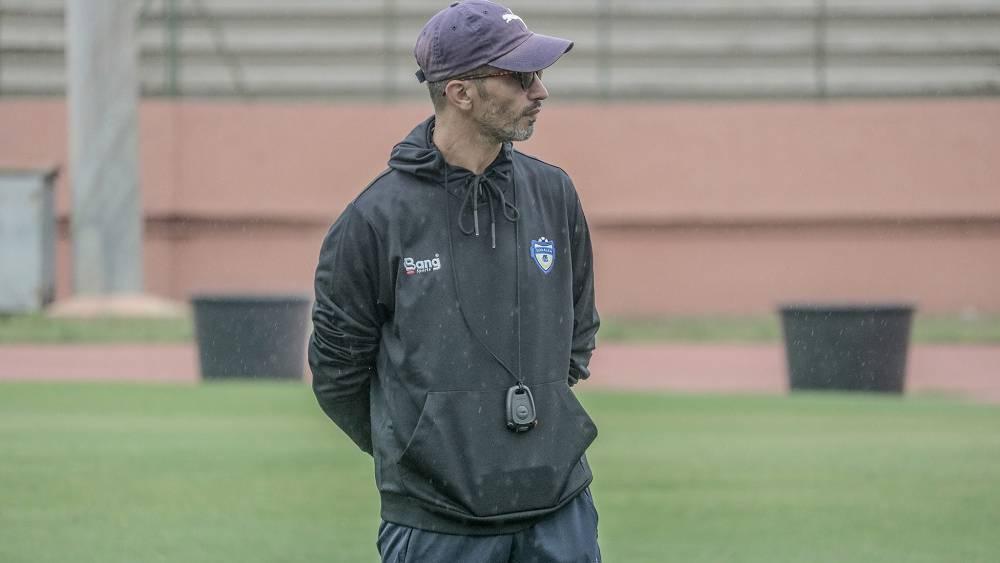 عبوب: "فخور بلاعبي فريقي وسنحاول دائما البحث عن جمع عدد كبير من النقاط للحفاظ على نسقنا التصاعدي"