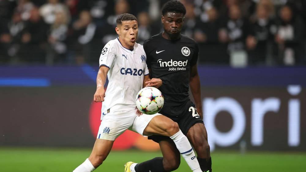 دوري الأبطال/ مارسيليا يتذيل المجموعة الرابعة بهزيمته أمام آينتراخت فرانكفورت وحارث شارك في دقائق المباراة كاملة