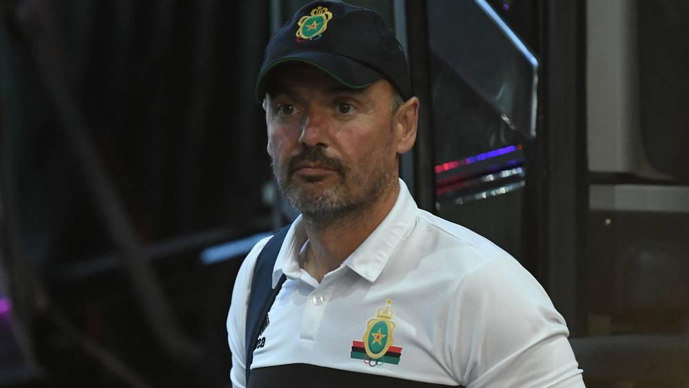 دا كروز (مدرب الجيش): "نعمل ونكافح من أجل تحقيق لقب البطولة هذا الموسم.. لعبنا مباراة كبيرة أمام حسنية أكادير وفوزنا كان مستحقا"