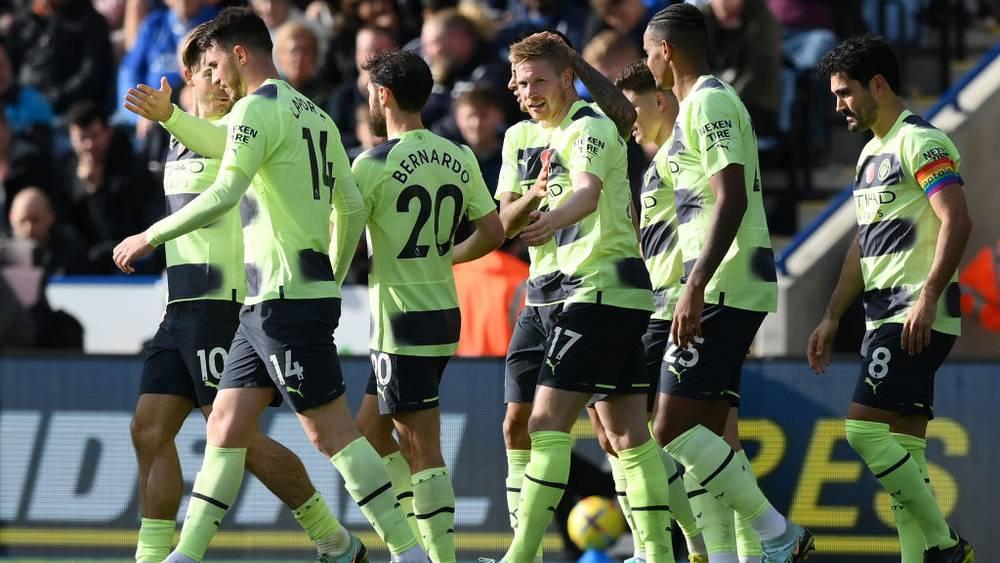 الدوري الإنجليزي/ مانشستر سيتي يتجاوز عقبة ليستر سيتي بهدف "دي بروين"