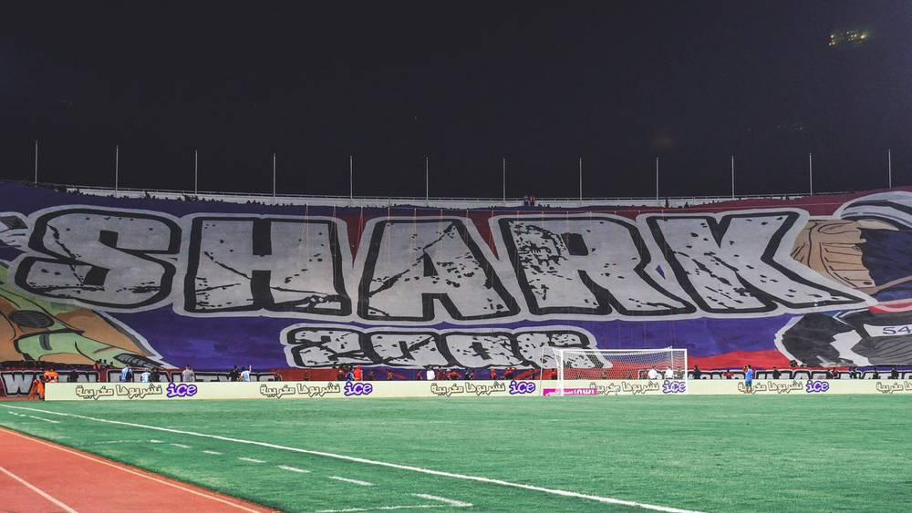 أولمبيك آسفي عن قضية مشجعيه بعد مباراة ا. تواركة: "تم الإفراج عن 24 فرداً من مُناصرينا ومُتابعة 8 في حالة اعتقال"