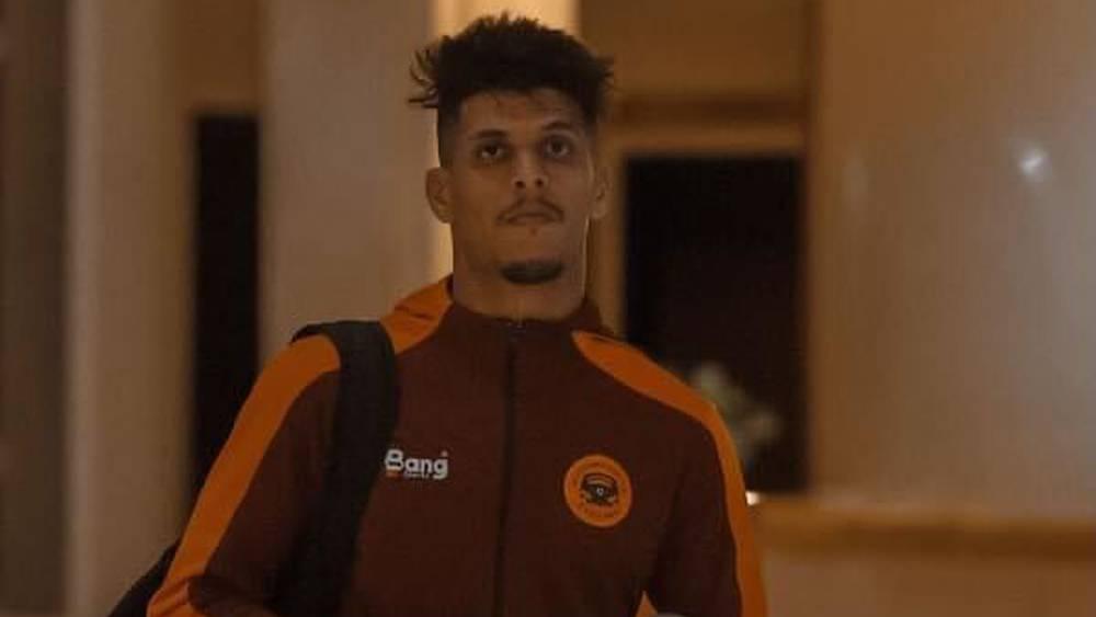 بعثة نهضة بركان تحط الرحال بتونس تأهبا لمواجهة الاتحاد المنستيري في كأس الكونفدرالية