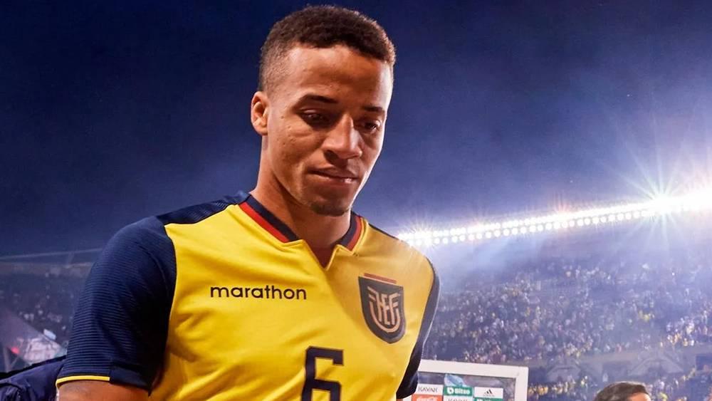 سفير الإكوادور في قطر: "تقرر استبعاد كاستيو من لائحة المنتخب المشاركة في المونديال لتفادي حدوث مشاكل في المستقبل!"