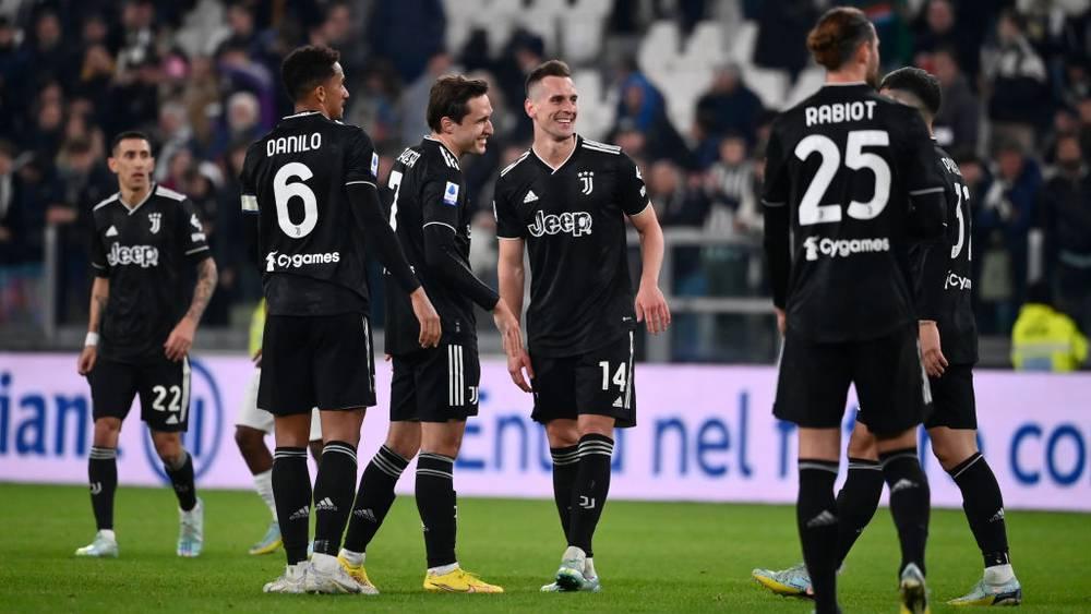 الدوري الإيطالي/ يوفنتوس يزيح لاتسيو من طريقه ويقترب أكثر من قمة الترتيب