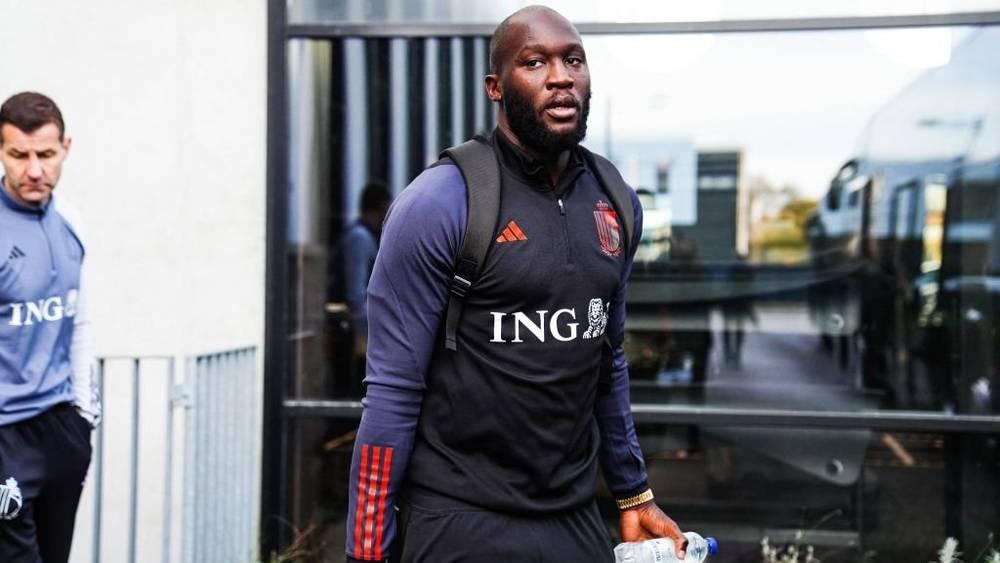 لوكاكو يعود للتمرن على العشب وإمكانية حضوره في مباراة بلجيكا والمغرب "مستبعدة"