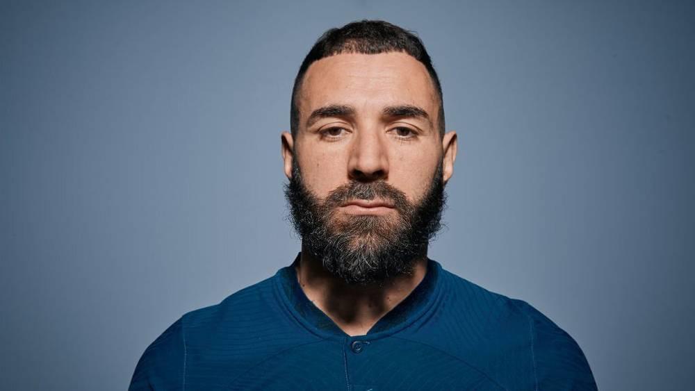 بنزيما بعد تأكد غيابه عن المونديال: "يجب أن أُفكر في مصلحة المنتخب والمنطق يدفعني لترك مكاني للاعب آخر بإمكانه المُساعدة"