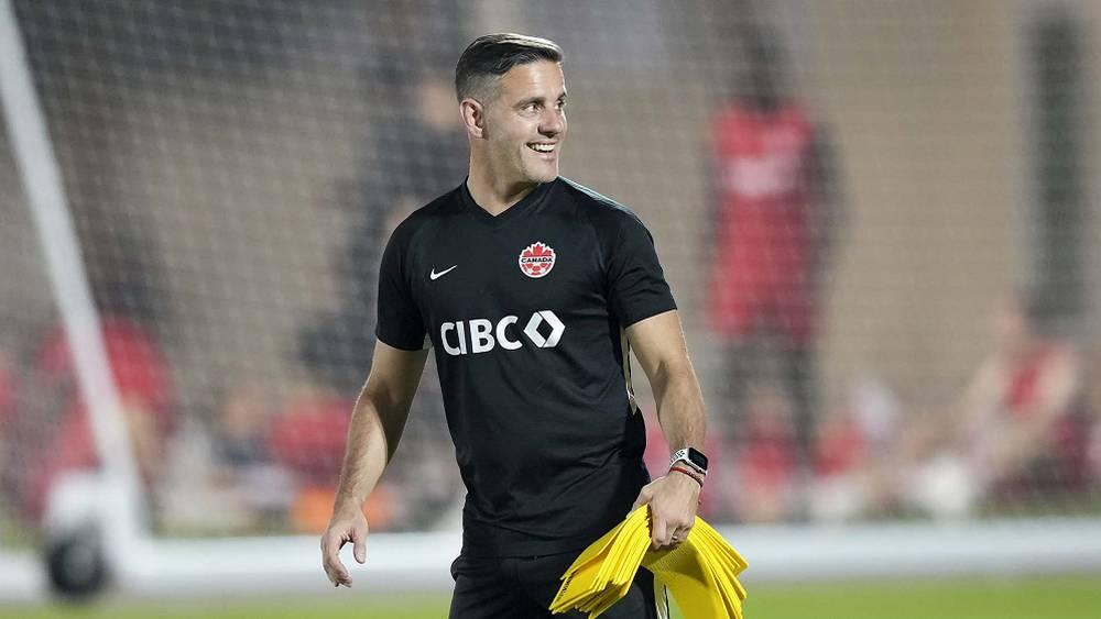 الصحافة الكندية: "هيردمان يوصي مجموعته بالحفاظ على الهدوء أمام المغرب وتجاهل الأجواء الصاخبة في المدرجات للخروج من المونديال بانتصار"