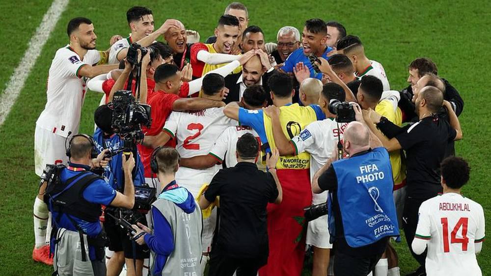 الركراكي: "سمحت للاعبين بلمس رأسي قبل المباراة لجلب الحظ الجيد"