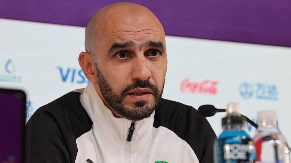 الركراكي: "الجمهور المغربي بإمكانه أن يملأ السعة الكاملة لملعبين ونحلم بالتأهل لربع النهائي وجعل شعبنا فخورا بنا"