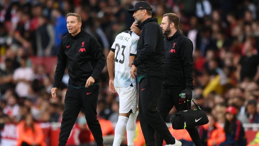 لويس دياز يغيب عن ليفربول لشهور إضافية بعد خضوعه لجراحة وكلوب يصف الخبر بـ"لكمة في الوجه"