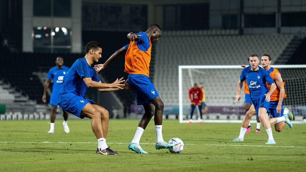 بمشاركة 22 لاعبا وغياب أساسيَّيْن.. المنتخب الفرنسي يجري ثاني حصصه التدريبية تأهبا لمواجهة المغرب