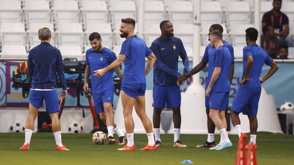 فرنسا تستعيد الثنائي "رابيو وأوباميكانو" في التشكيل الرسمي لنهائي كأس العالم