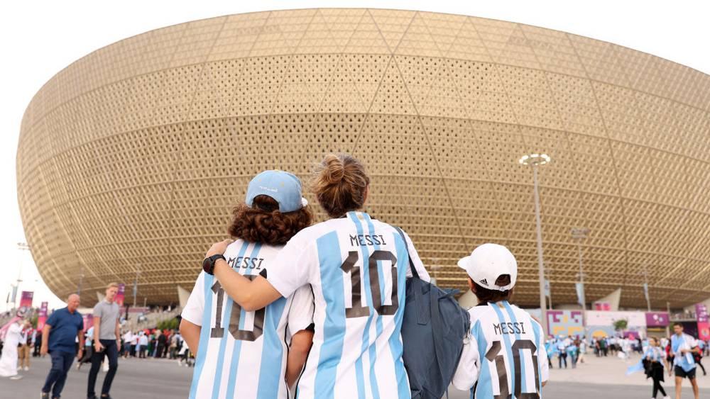 ميسي يقود تشكيلاً "متكاملاً" للأرجنتين بعد عودة "دي ماريا" ضد فرنسا في نهائي كأس العالم