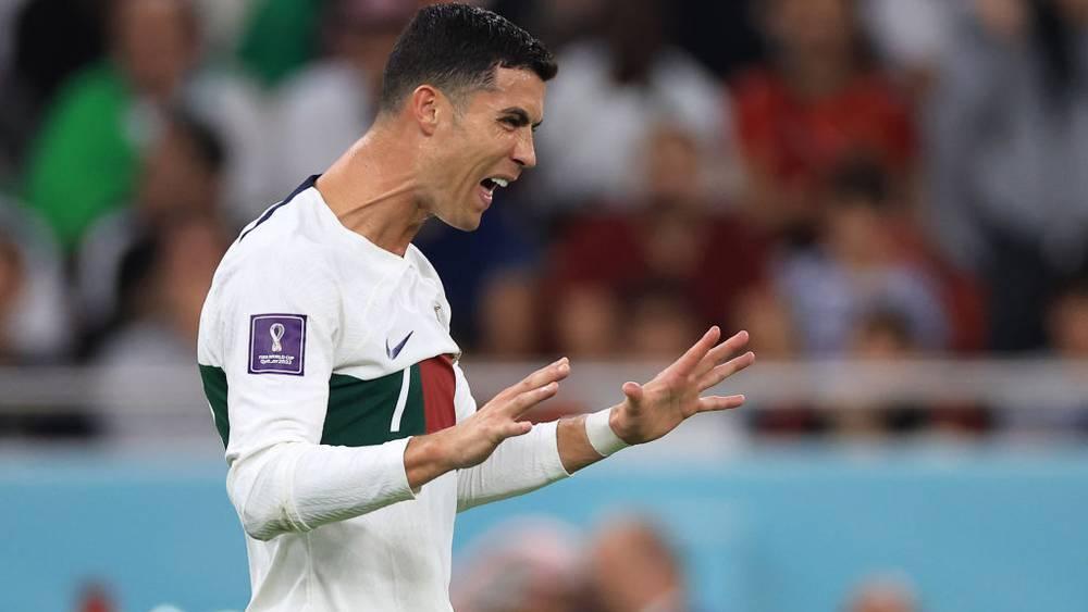 "تقارير"/ كريستيانو يتفاوض مع النصر السعودي والعرض يتضمن "تمثيل" ملف السعودية لاستضافة كأس العالم 2030