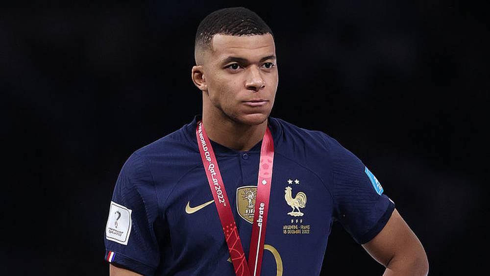 "ماركا"/ ريال مدريد لن يُضيع وقته من أجل التعاقد مع "كيليان مبابي"