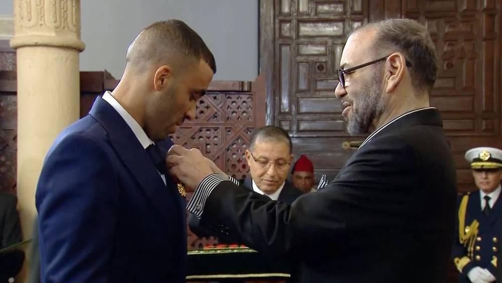 حمد الله عن الاستقبال الملكي: "إنها اللحظة الأجمل في حياتي أن يزين جلالة الملك صدري بنياشين الحب والتقدير"