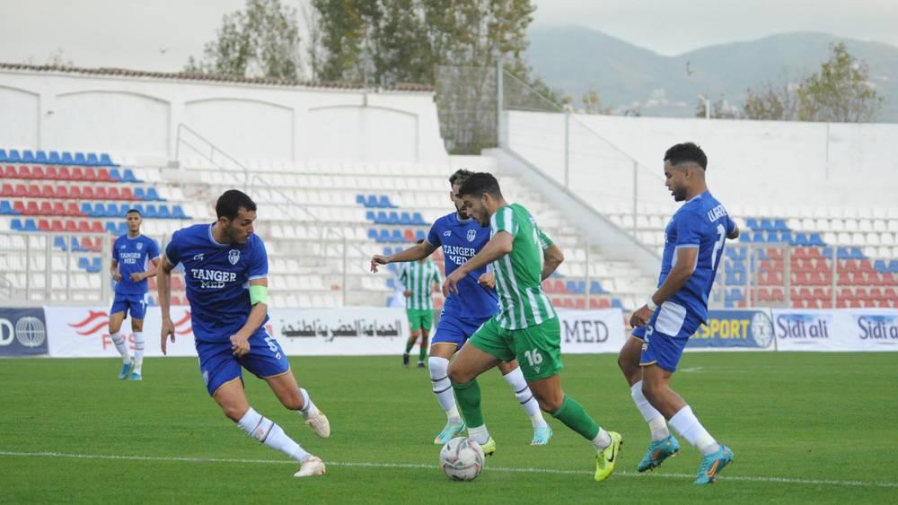 مولودية وجدة يلحق الهزيمة الثامنة باتحاد طنجة ويعمق جراحه في أسفل الترتيب