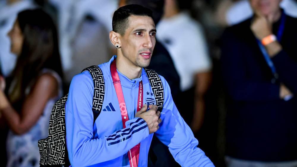 جماهير يوفنتوس تصب "سخطها" على دي ماريا بعد عودته متأخرًا من احتفالات لقب كأس العالم وتعرضه لإصابة بدون تدريبات