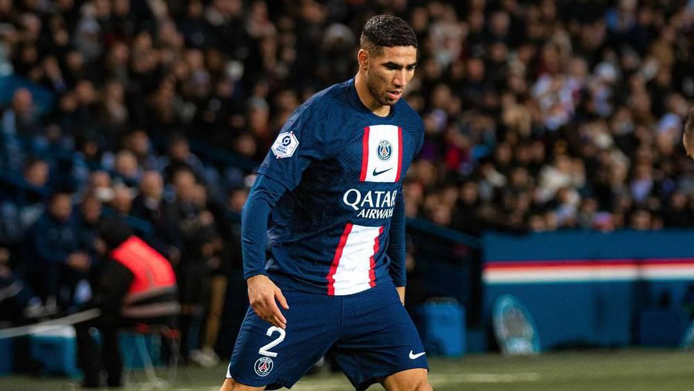 حكيمي يعود إلى قائمة باريس سان جيرمان لمباراة ستاد رين بعد انتهاء فترة إجازته