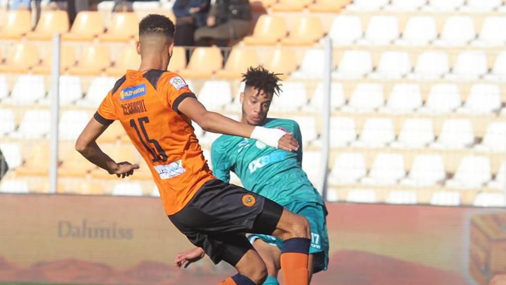 الرجاء يراسل الجامعة بخصوص التحكيم في مواجهته أمام نهضة بركان