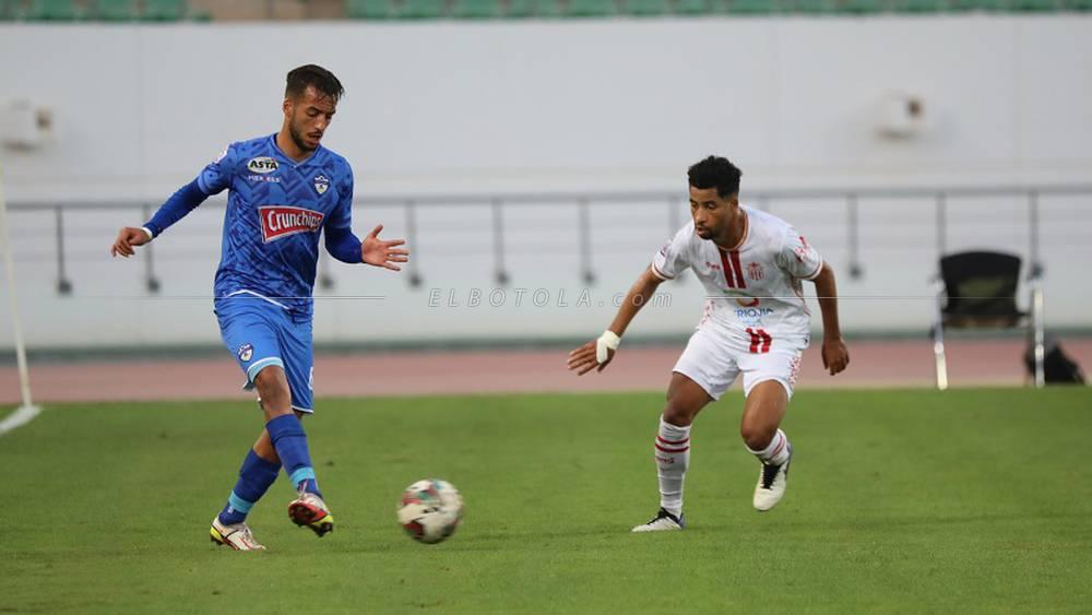 البطولة الاحترافية/ الشباب السالمي يرتقي للمرتبة السادسة بتعادله أمام حسنية أكادير (1-1)