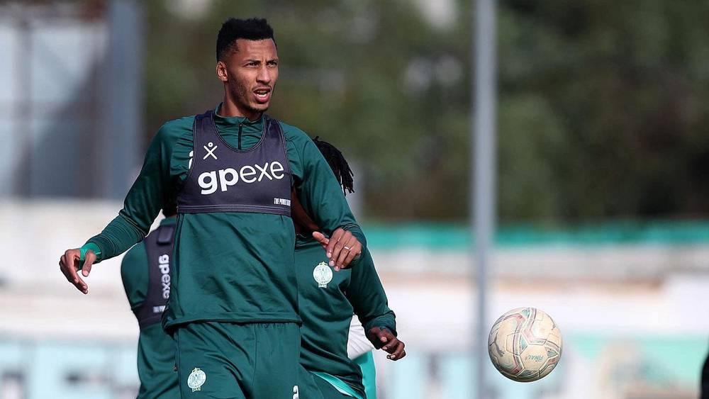 الطاقم الطبي للرجاء يمنح الهدهودي الضوء الأخضر للعودة إلى التداريب رفقة المعد البدني