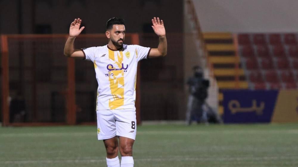 القادسية الكويتي في محادثات مع أمعنان لمحاولة انتدابه ضمن صفقة انتقال حُر