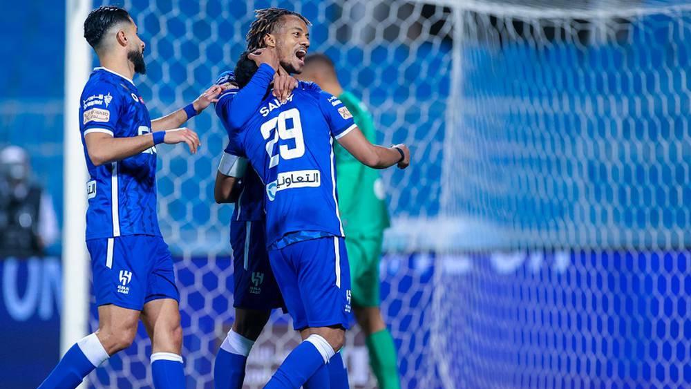خصم الوداد في "الموندياليتو"/ الهلال يتغلب على أبها (2-1) ويرتقي لصدارة "دوري روشن السعودي"