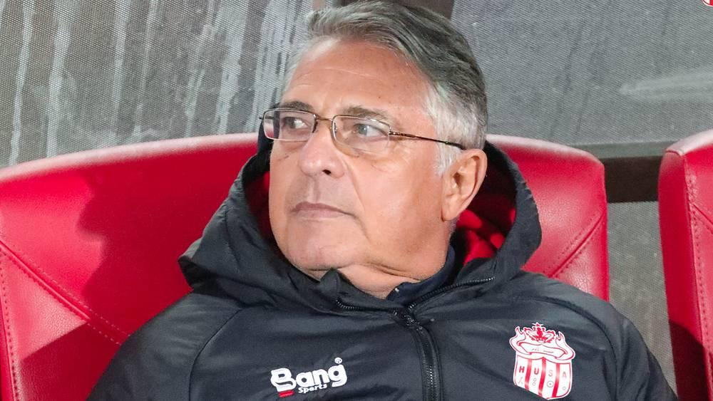 باكيتا: "الحسنية غير مسموح لها بإجراء الانتدابات والكل يتفهم ما يقع حاليا"