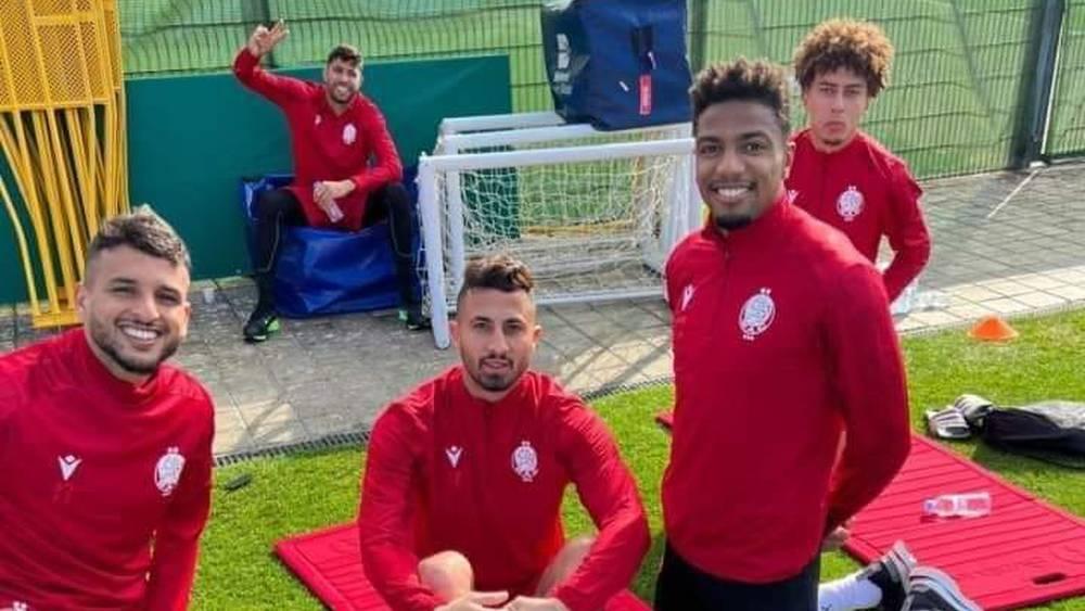 الوداد يخوض أولى الحصص التدريبية في مركب محمد السادس استعدادا للمشاركة في كأس العالم للأندية