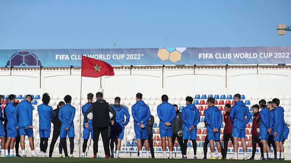 أوكلاند سيتي يُجري حصة تدريبية جديدة بملعب "سانية الرمل" قبل ملاقاة الأهلي