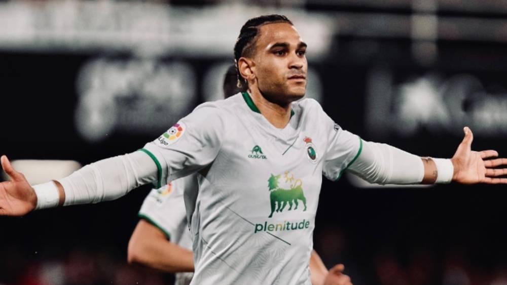 جوردي مبولا لاعب برشلونة سابقا: "من الصعب التواجد في فريق كبير.. كنت أتابع عند أخصائي نفسي حين كان عمري 18 سنة"