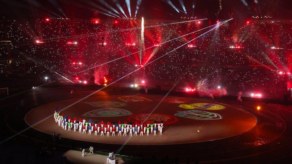 عَرَّفَ خلاله بتنوعه وشهد تكريم "بيلي".. المغرب يجذب أنظار العالم بحفل افتتاح "مبهر" للموندياليتو