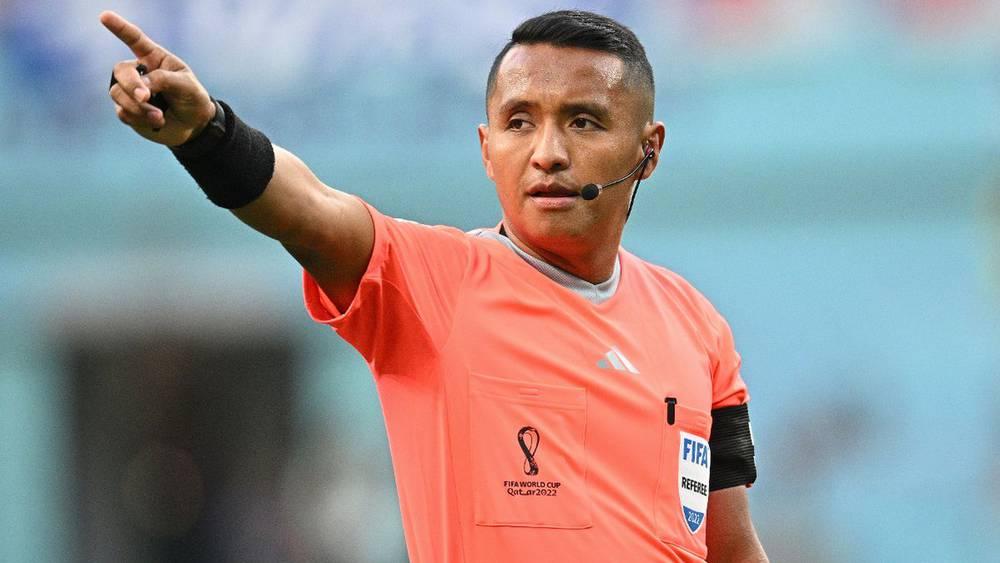 الحكم السلفادوري "إيفان بارتون" يقود مباراة الوداد والهلال في ربع نهائي "الموندياليتو"