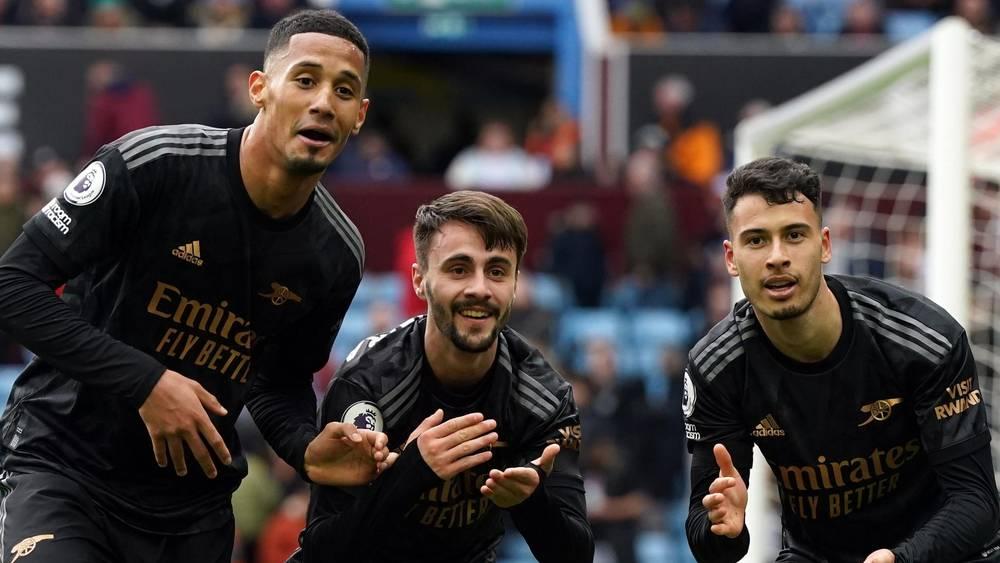 أرسنال يقلب تأخره أمام أستون فيلا إلى فوز في "البريمر ليغ"