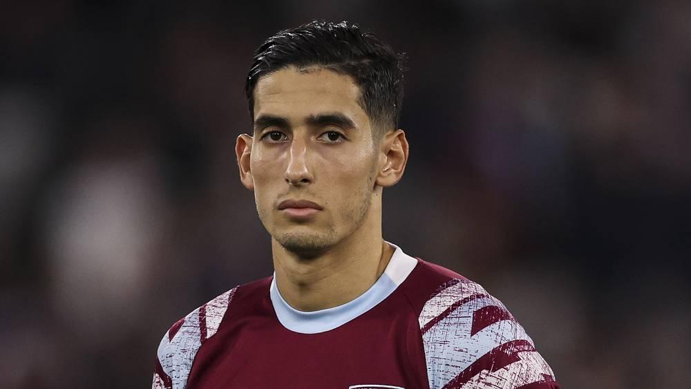 نايف أكرد أساسي في "ديربي لندن" بين توتنهام ووست هام