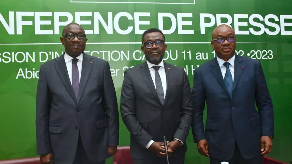 السكرتير العام للكاف: "البنى التحتية التي زرتها في كوت ديفوار تبدو جديرة باحتضان كأس العالم"