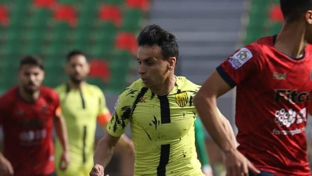 البطولة الاحترافية/ التعادل الإيجابي يحسم مواجهة المغرب الفاسي وأولمبيك آسفي (1-1)