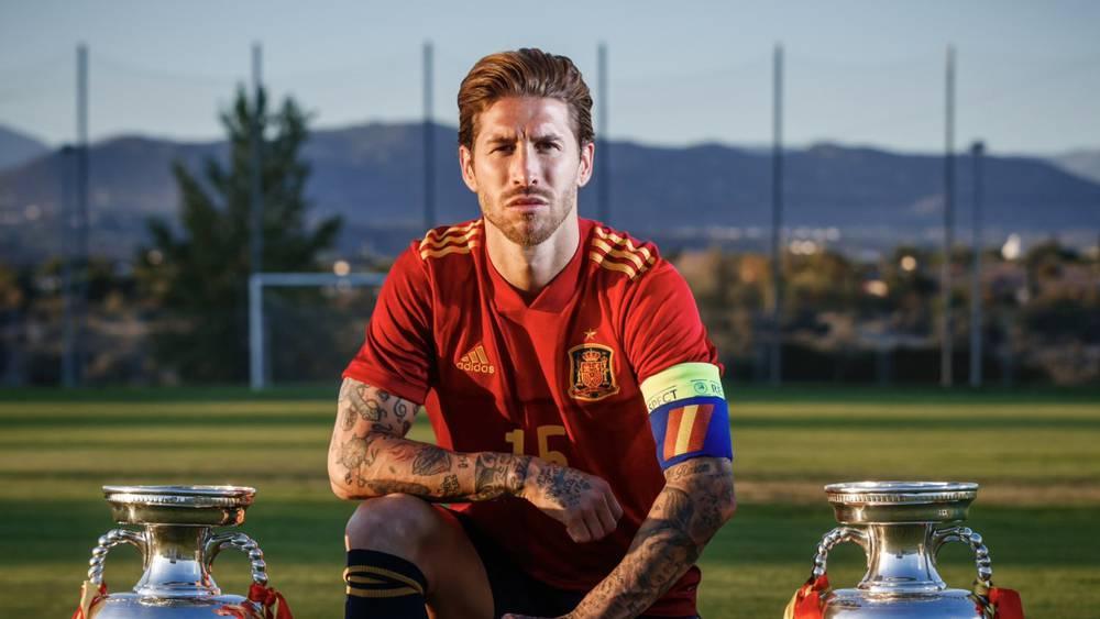 سيرخيو راموس يعلن اعتزاله اللعب دوليًا