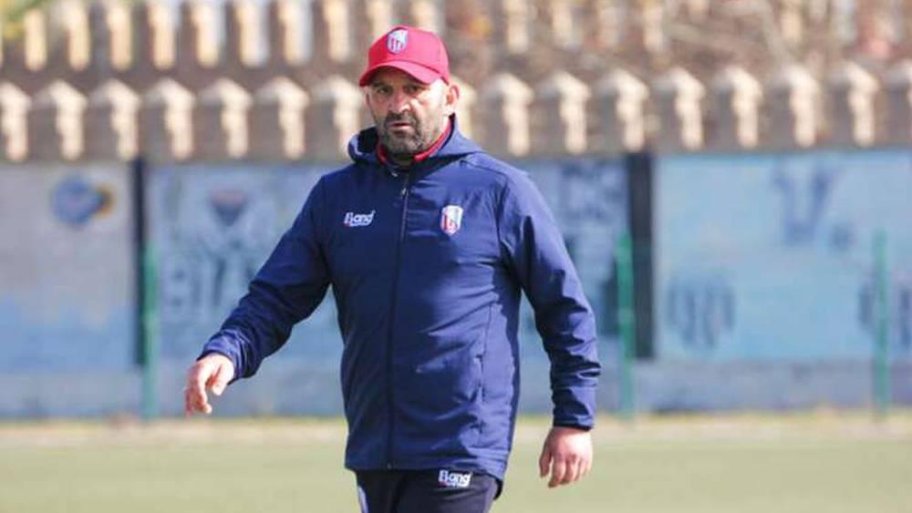 الدريدب يقود تداريب المغرب التطواني استعدادا لملاقاة الرجاء في ظل الانفصال المرتقب عن رضا حكم