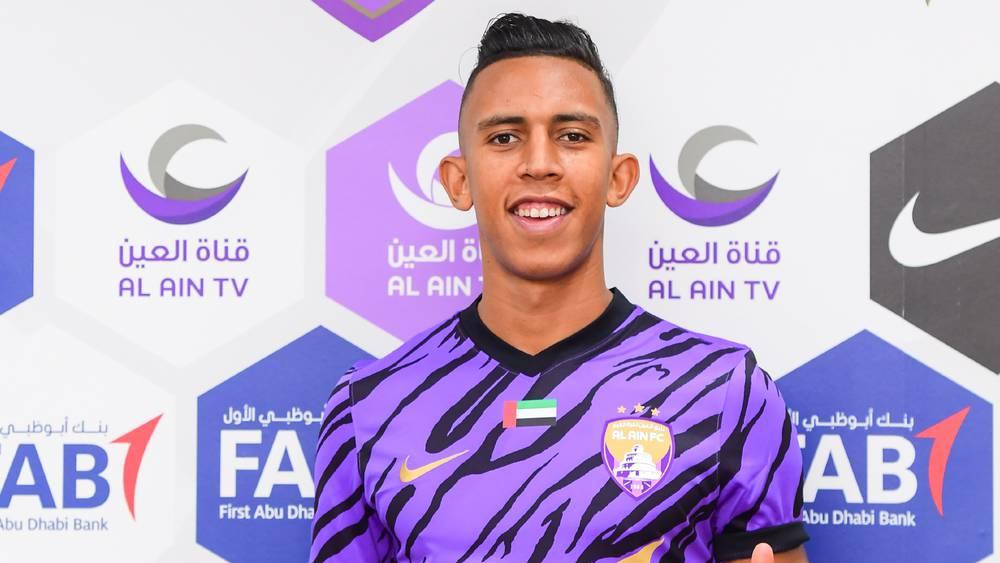 سفيان رحيمي يفوز بجائزة أفضل لاعب بالدوري الإماراتي لشهر فبراير