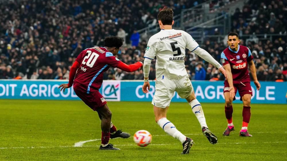 كأس فرنسا/ أولمبيك مارسيليا يودع المسابقة من دور الربع بعد الهزيمة بركلات الترجيح أمام إف سي آنيسي