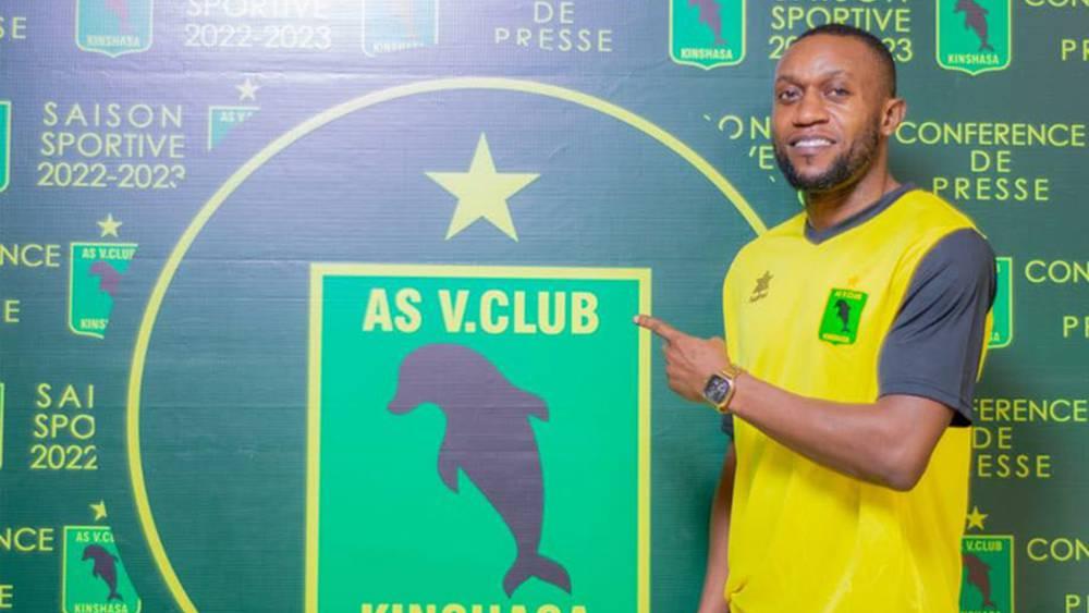 ليما مابيدي: "أوصيت لاعبي فيتا كلوب بالحفاظ على تركيزهم في الملعب أمام ضغط جمهور الوداد"