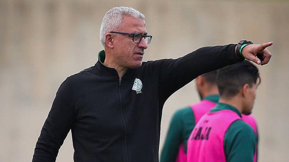 لكبيّر يستدعي 23 لاعبا لمواجهة ش.المحمدية وقائمة الرجاء تشهد عودة البدوي وتواصل غياب المكعازي بداعي الإصابة