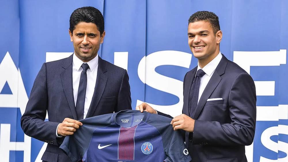 حاتم بن عرفة يفوز بتعويض قدره 100 ألف يورو على حساب سان جيرمان بعد إدانة الفريق بارتكاب "مضايقات أخلاقية"!