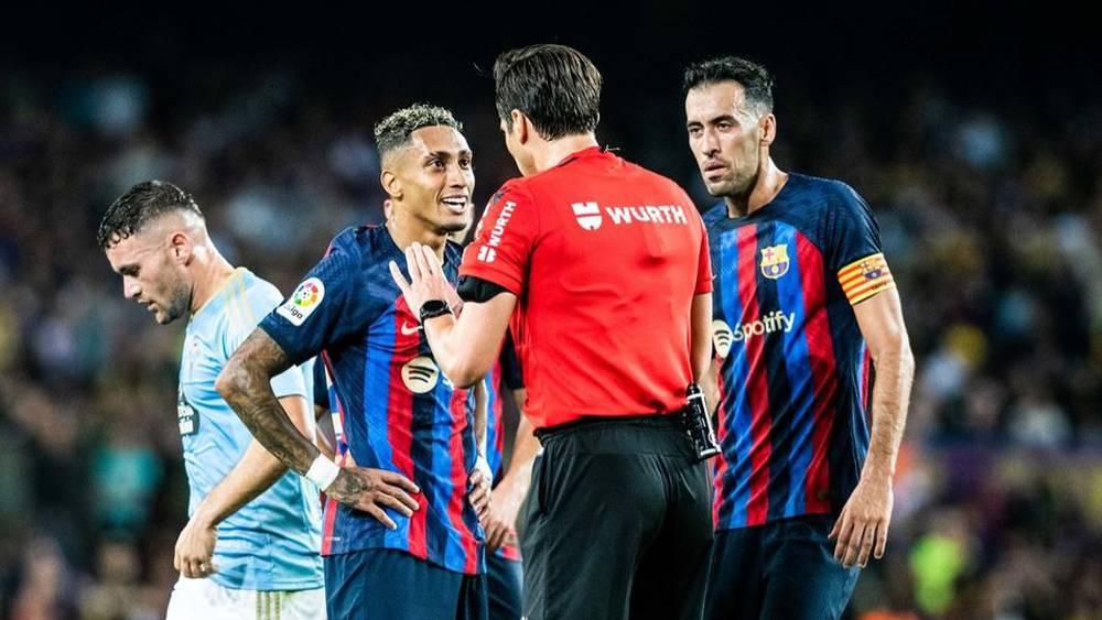 القضاء الإسباني يتهم برشلونة بـ"الفساد" في قضية دفع أموال للحكام