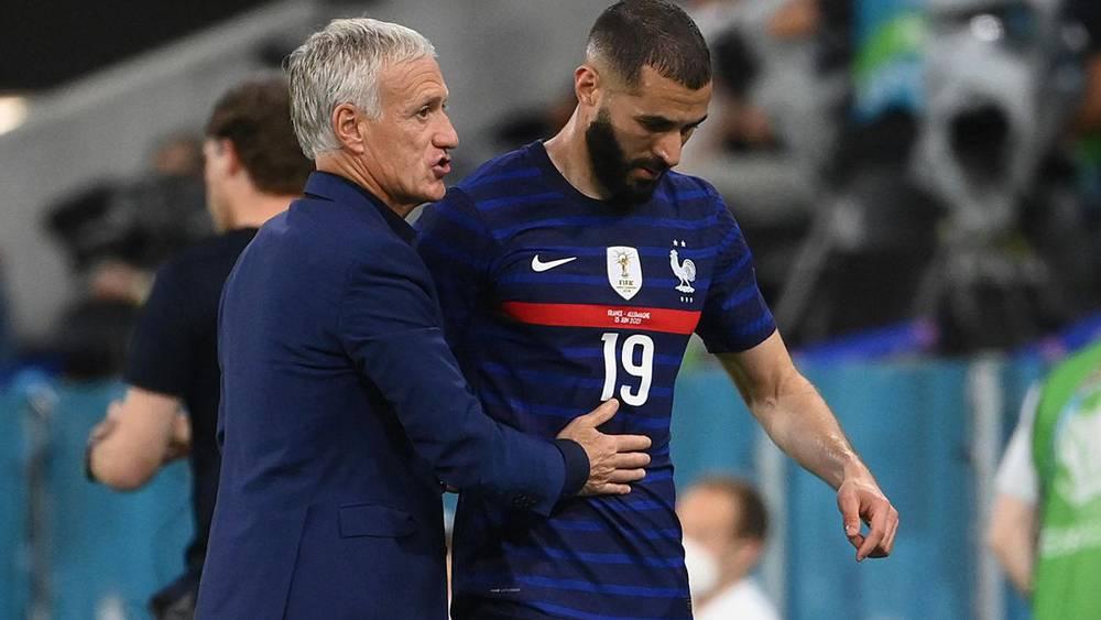 بنزيما يعلق على تصريحات ديشان بخصوص استبعاده من كأس العالم "قطر 2022" ويصفه بـ"الكاذب"