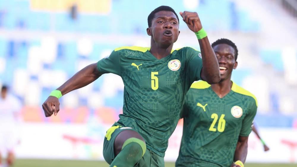 السنغال تتوج بلقب كأس أمم أفريقيا لأقل من 20 سنة بعد انتصارها في النهائي على غامبيا (2-0)