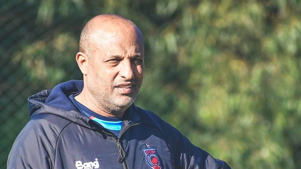 طارق مصطفى: "ليس من السهل التعادل أمام الجيش الملكي وآمل أن تبتعد الضغوط عن لاعبي فريقي"